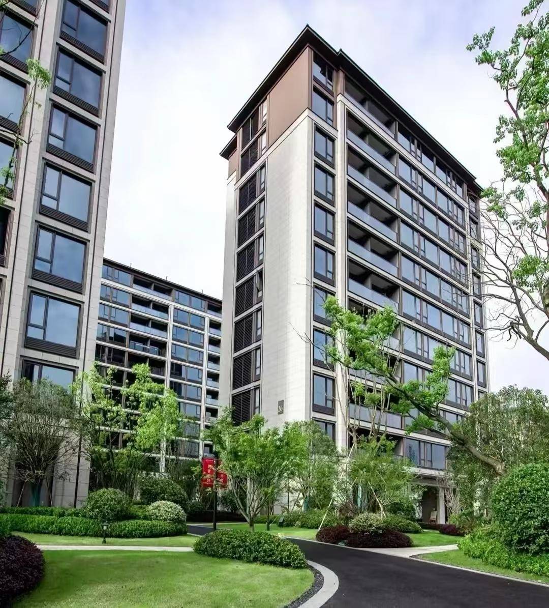 售楼中心电话→楼盘百科→首页网站→楼盘百科→网站→处24小时热线尊龙凯时新版APP首页万科·中兴傲舍售楼处电话→万科·中兴傲舍(图13)