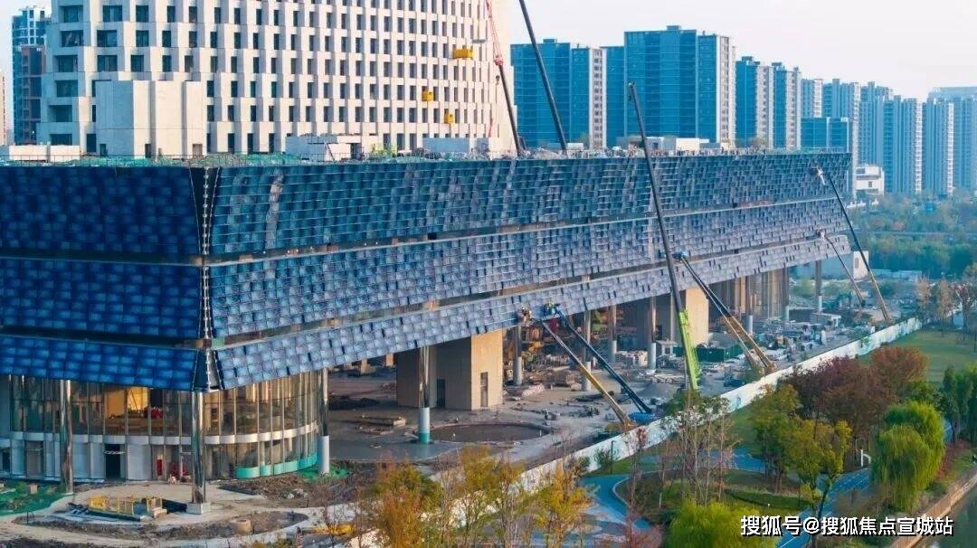 楼处中心)欢迎您-周边环境-户型-价格-地址-楼盘详情-户型配套-电话-交房时间尊龙凯时人生就是搏平台滨江鸣澜里(售楼处)网站-2025滨江鸣澜里营销中心(售(图10)